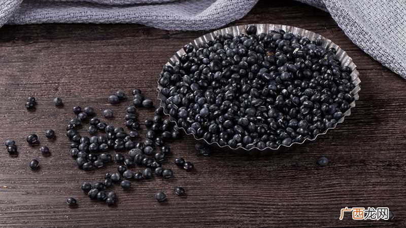 黑豆的热量高吗每100克黑豆含有多少热量 黑豆热量高吗