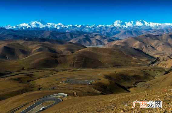 巴彦淖尔乌拉特前旗,乌梁素海的湖光山色一览无余 莫尼山在内蒙古什么地方