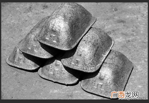 铸铁锅和生铁锅哪个适合家用更健康 精铁锅和铸铁锅哪个好