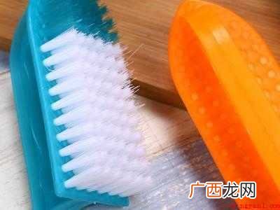 帽子发霉了怎么洗干净的具体操作步骤 帽子发霉了怎么洗干净
