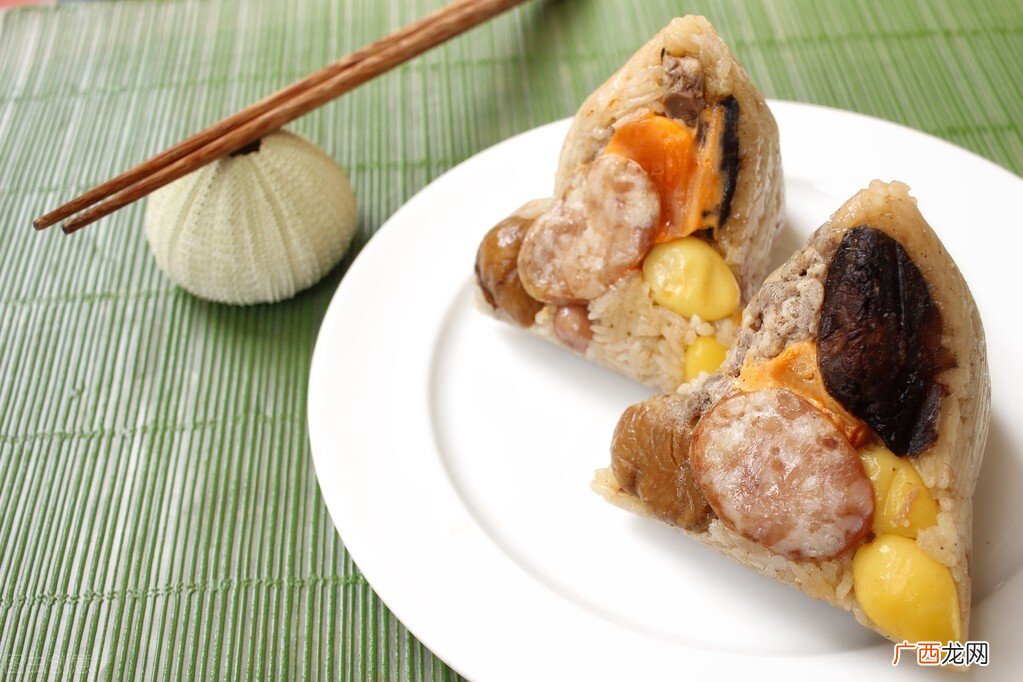 粽子解冻煮还是直接煮 冷冻的粽子是煮还是蒸