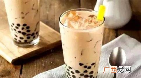 奶茶放保温杯会变质吗 奶茶放保温杯有什么影响