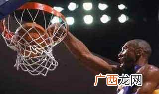 拉韧带看起来和提升弹跳力没有什么联系 怎样练习才能扣篮