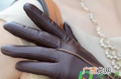 羊皮手套可以怎么清洗 羊皮手套能水洗吗