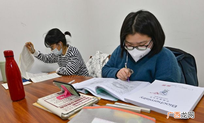 上岸后才懂得，考研生和保研生之间的差别 考研生和保研生有什么区别