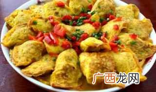 大虾、蛋饺、青菜、面条 蛋饺怎么做好吃