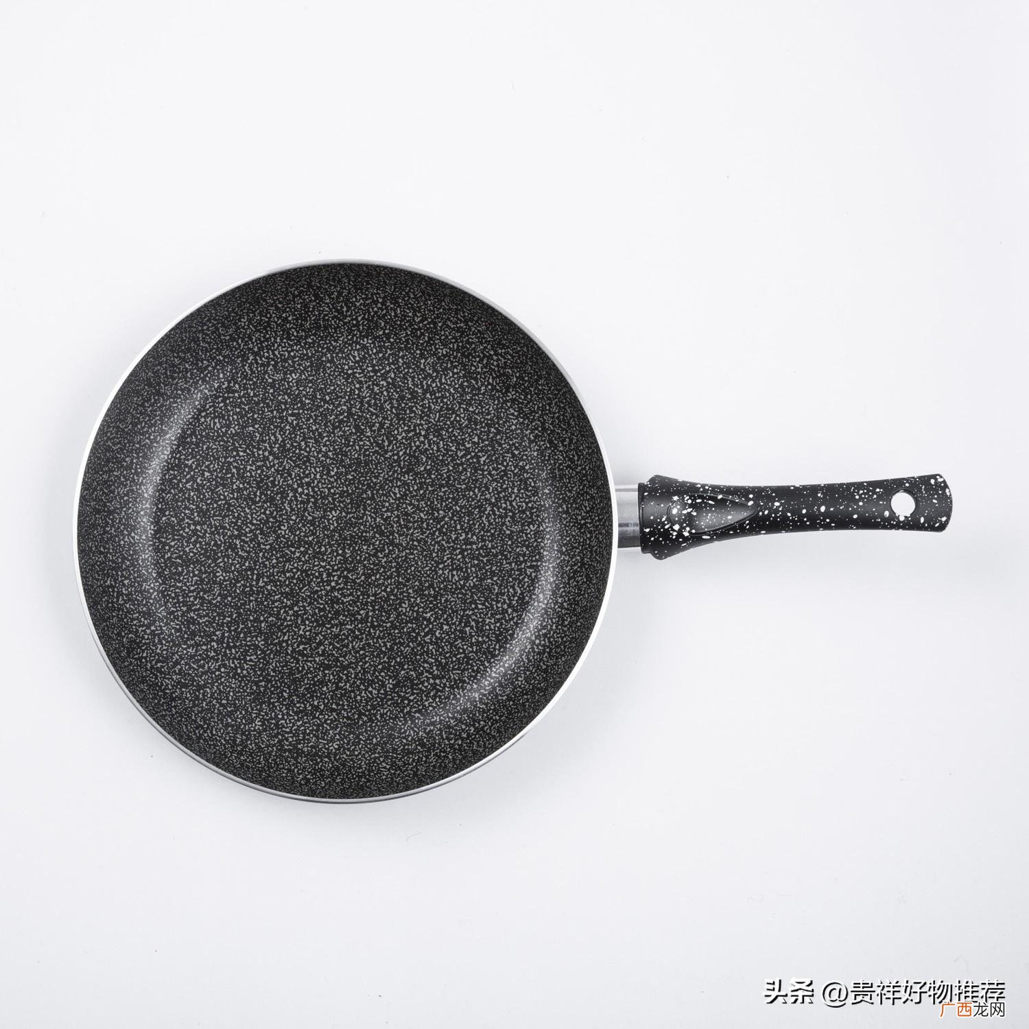 不粘锅第一次使用需要开锅吗 不粘锅第一次使用的正确方法