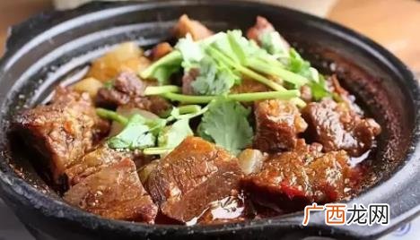 炖肉用砂锅好还是普通锅好呢 炖肉用砂锅好还是普通锅好