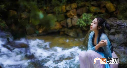 怎么收藏了汉服防止变黄 汉服被洗的发白发皱怎么补救