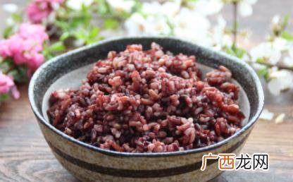 三色糙米饭可以不泡直接煮熟吗 三色糙米不用泡能直接煮熟吗