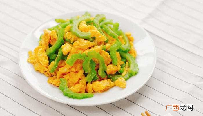每天吃一颗鸡蛋有益于身体健康 鸡蛋可以和什么菜一起炒