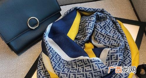 新买的围巾要不要洗一下 新买的围巾要不要洗