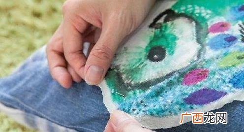 教你diy修补衣服破洞 衣服有个小洞如何修补