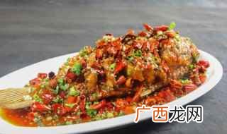 大蒜白和味精葱花的做法 闷鱼怎么做好吃又嫩