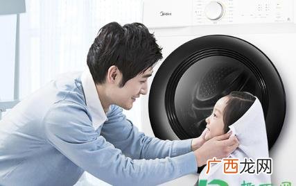 皮草衣服可以用空气洗吗怎么洗 皮草衣服可以用空气洗吗
