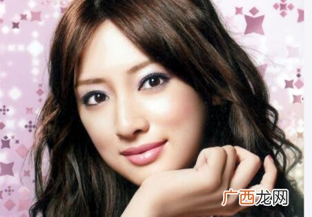 图解 右眉尾有痣的女人面相女人右眉有痣好不好