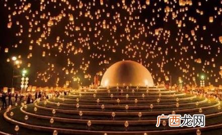泰国水灯节和天灯节游的区别 泰国水灯节和天灯节是一个节日吗