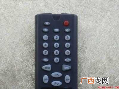 电视休眠黑屏怎么唤醒的具体操作步骤 电视休眠黑屏怎么唤醒