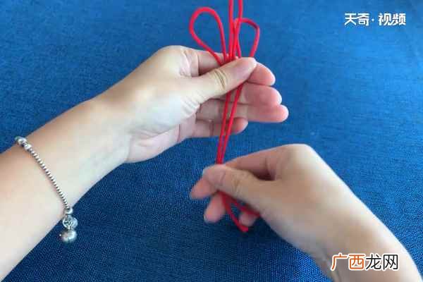 红线怎么翻压怎么穿 中国结编法
