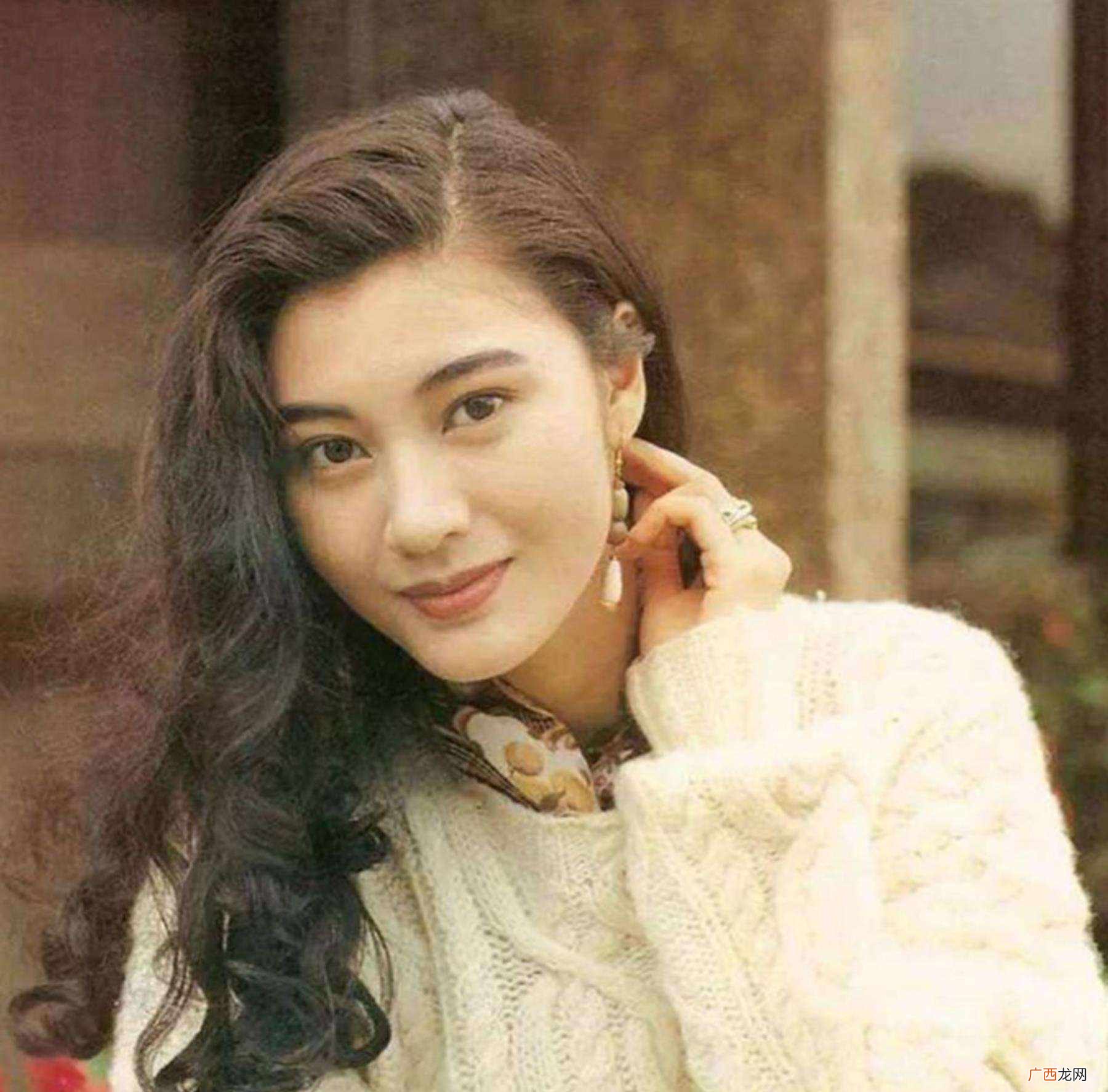 判断长脸留什么发型好看的方法 长脸适合什么发型女