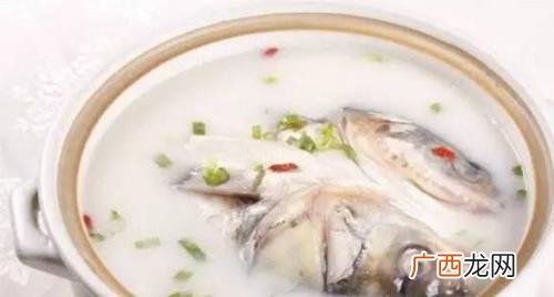 鱼头炖豆腐需要放醋吗放醋味道好一点 鱼头炖豆腐用什么豆腐