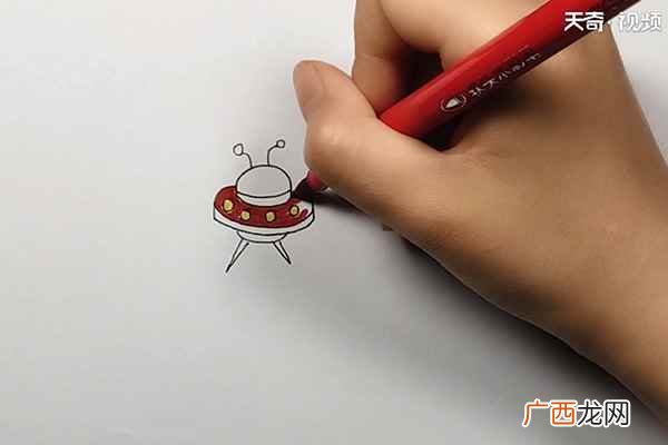 飞船简笔画简单又漂亮 飞船简笔画