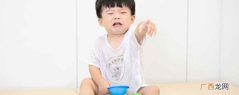 爱哭的孩子有糖下一句:撒娇的女人是最好命 爱哭的小孩有糖吃,下句是什么