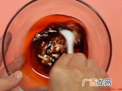 怎样做凉拌面好吃又简单的具体操作步骤 怎样做凉拌面好吃又简单
