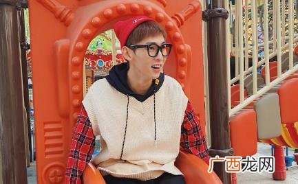 青春有你3唐九洲高清壁纸 青春有你3唐九洲高清壁纸无水印