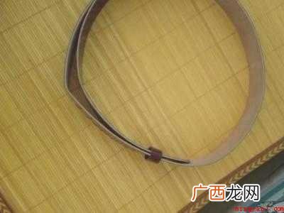 军训的腰带怎么系的具体操作步骤 军训的腰带怎么系