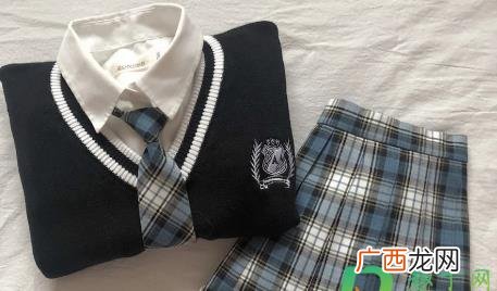 大学生想穿jk服正常吗 穿JK的女生是为了吸引男生吗