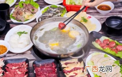 煮完火锅的汤可以喝吗 火锅煮菜后的汤为什么不能喝