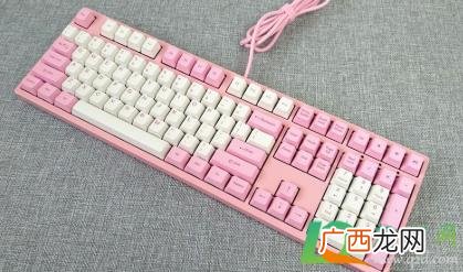 电脑键盘指纹油印清除 键盘有油印指纹怎么擦