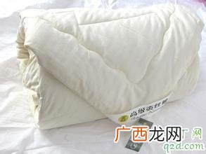 蚕丝被能用水洗吗 蚕丝被太阳晒吗