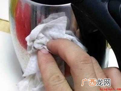 不锈钢上面的锈怎么处理的具体操作步骤 不锈钢上面的锈怎么处理