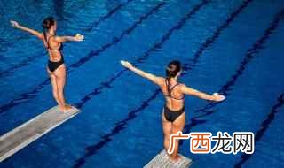 历史上的跳水曾经以谁跳得更远为比赛标准 跳水是哪个国家发明的