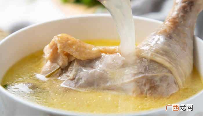 炖鸡肉好吃的做法有哪些 家常炖鸡肉的简单方法