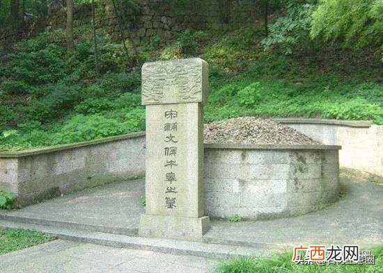 立墓碑的讲究和禁忌,需要注意什么
