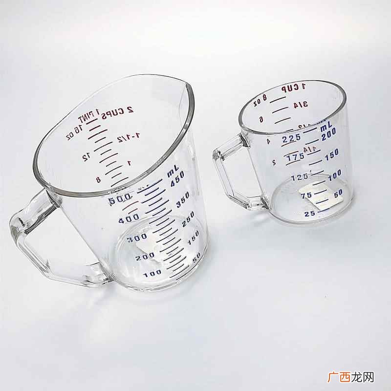 克和毫升是两个不同物理性质的计量单位 100克等于多少毫升