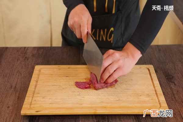 牛肉焗饭的做法 牛肉焗饭的家常做法