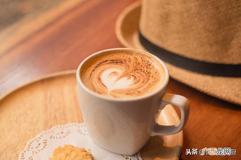 美式咖啡和拿铁的区别哪个好喝 美式咖啡和拿铁的区别