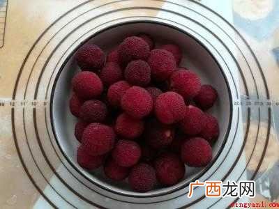 如何制作杨梅汁的具体操作步骤 如何制作杨梅汁