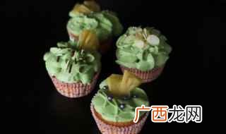 105克淡奶油的做法步骤 奶油纸杯蛋糕的做法