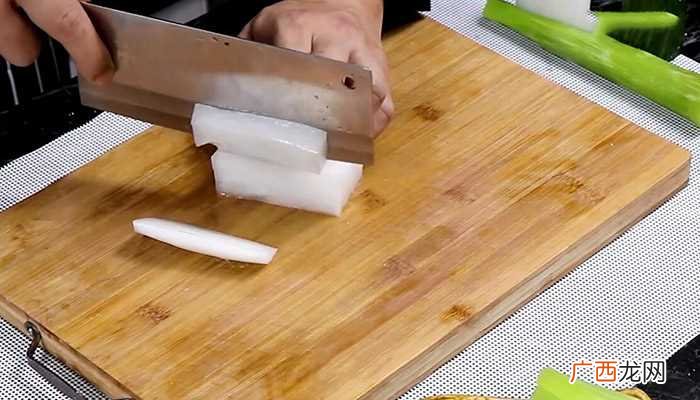 草莓蛋糕怎么做好吃 草莓蛋糕的做法