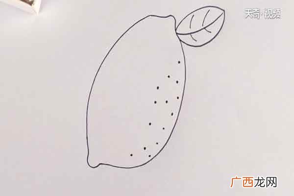 黄色上果实的颜色——柠檬 柠檬简笔画