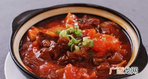 炖牛肉为什么放西红柿 炖牛肉放西红柿有什么好处