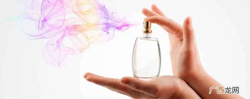 香水可以掩盖自身的汗味或者狐臭、使用香水能够提高自己的品味、 香水有什么作用