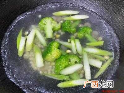 沙拉做法的具体操作步骤 沙拉做法