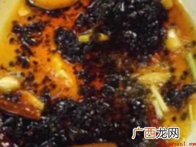 小龙虾怎么吃正确方法共有4步 小龙虾怎么吃正确方法