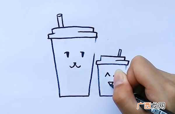 奶茶的杯盖是什么意思 奶茶的简笔画